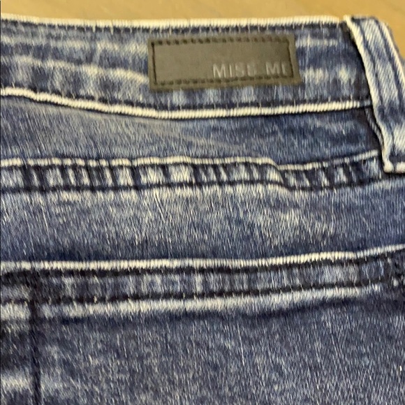 🎉HP🎉NWT! Miss Me “Ankle Skinny” w decorative - Picture 11 of 16